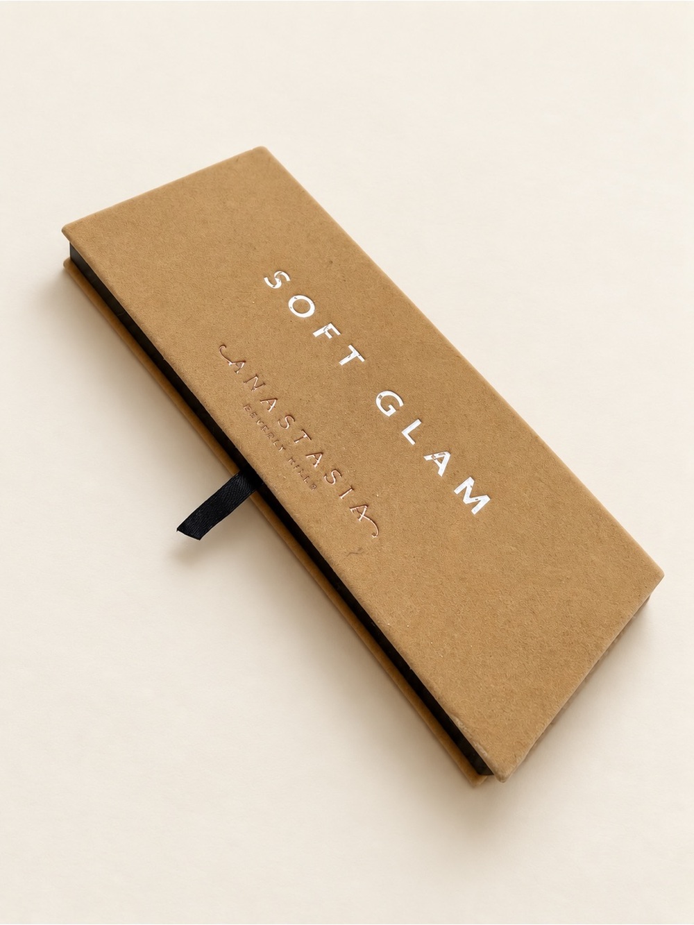 Anastasia Beverly Hills eye shadow palette